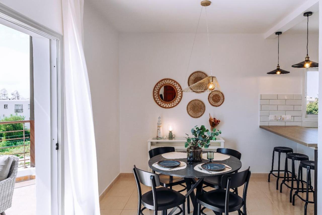 Mia Sirena Lighthouse 3min Walk To The Sea Apartment Paphos
