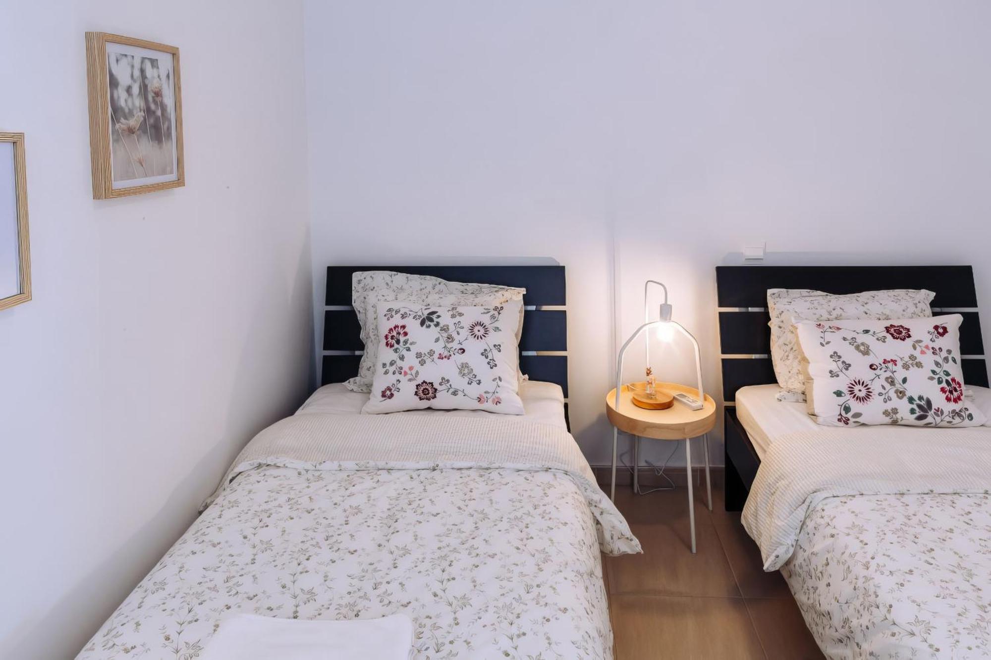 Mia Sirena Lighthouse 3min Walk To The Sea * Paphos